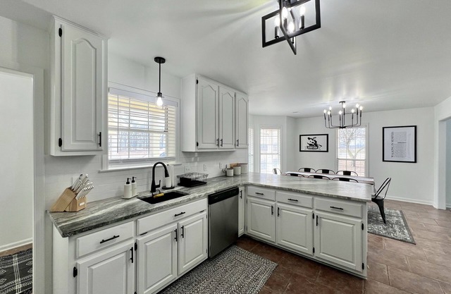 NEW! 901 Country Charm - Minutes from Memphis, TN!