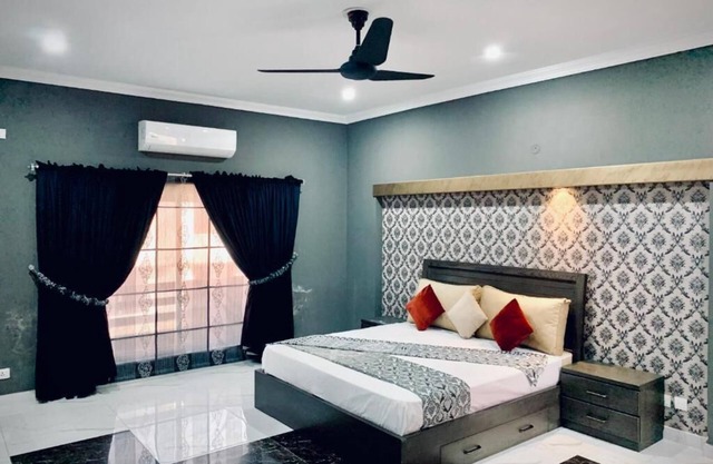 New Airport Lodge