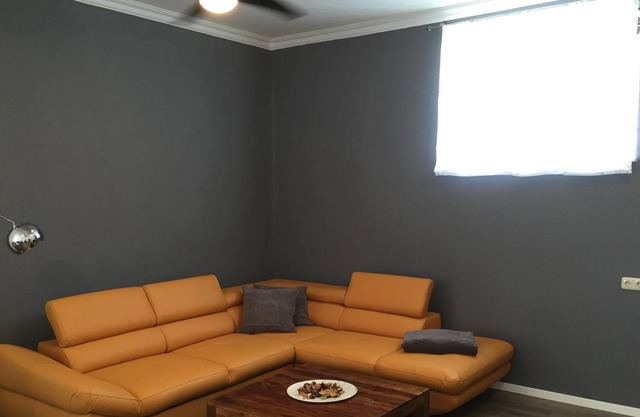 New and high quality furnishings, for up to 6 people