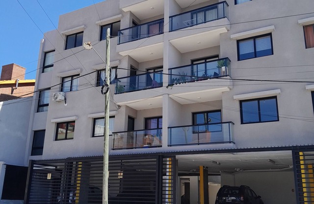 New apartment in a quiet neighborhood 5 minutes from the center.