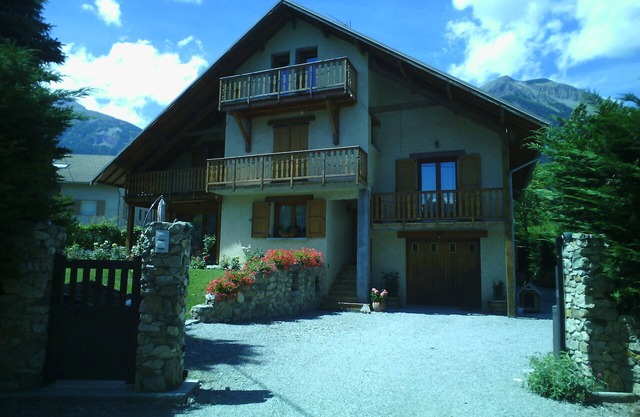 New apartment in Chalet, in the heart of the Parc des Ecrins,