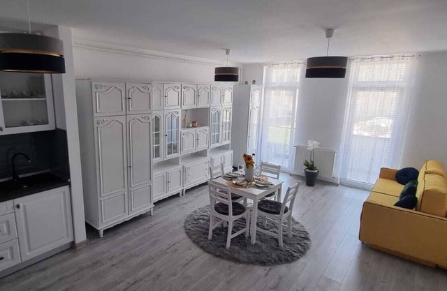 New Apartment close to center 18