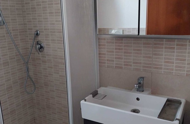 New apartment, elegant vacation home for couples