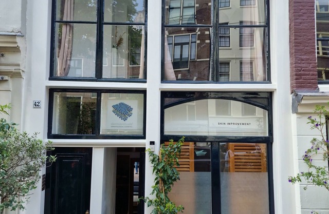 New Apartment Heart of Amsterdam