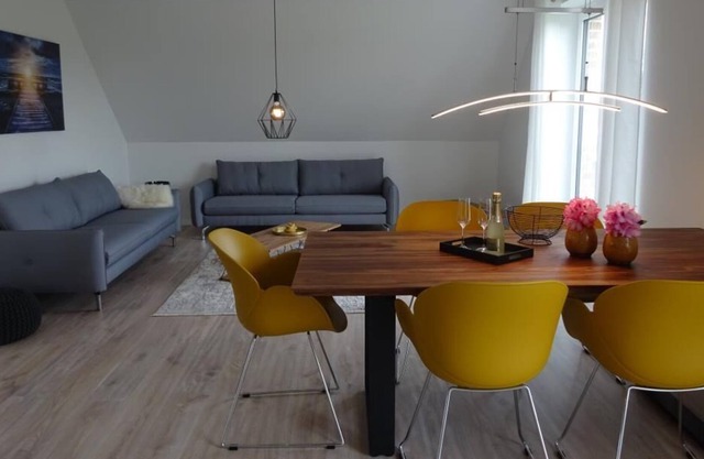 NEW Apartment Stylish