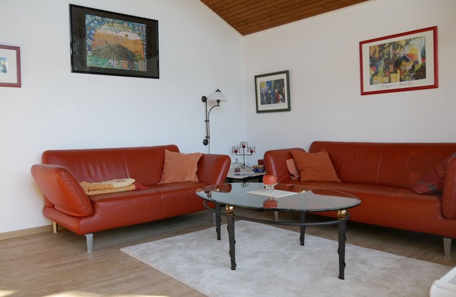 new apartment, therefore no reviews