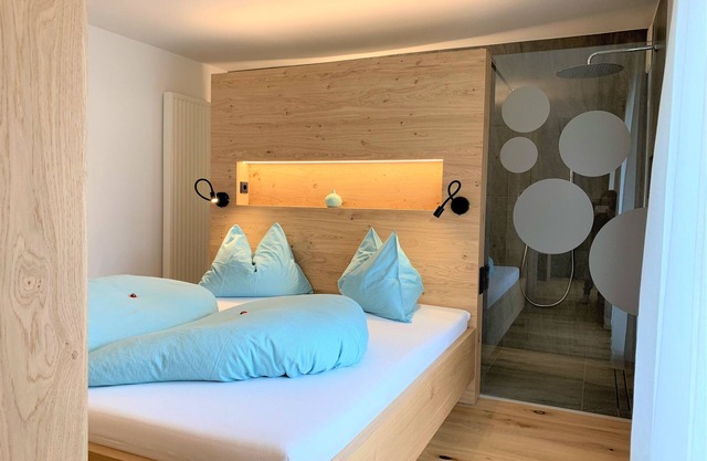 New apartment with private sauna and breakfast service