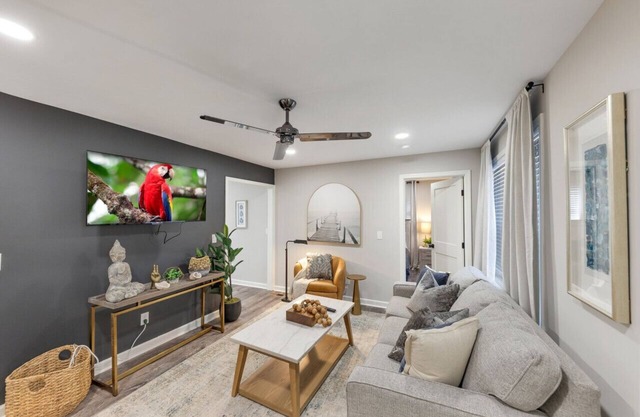 NEW - ATH - Marietta Square Area - 3BR - Fenced (Parkview)