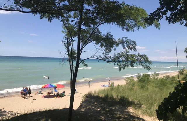New Buffalo Retreat w/Private Beach Access! Sunroom, Hot Tub, Fire Pit, Grill!
