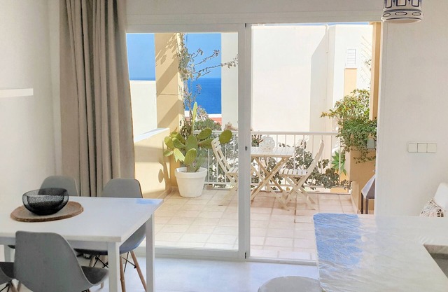 New charming sea view apartment | Walking distance to Cala Llenya