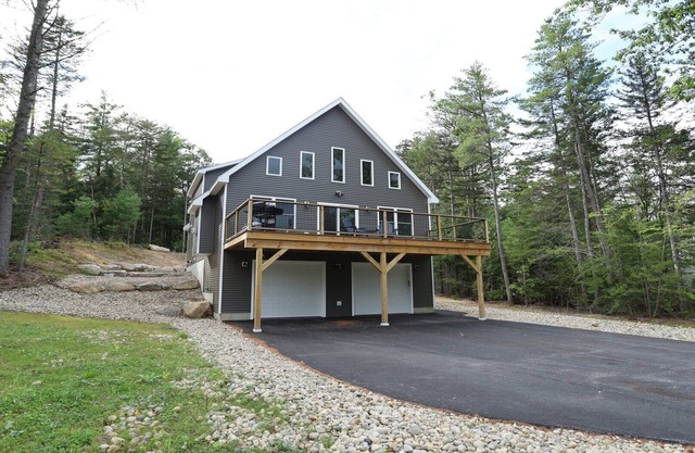 New Construction! Beautiful Pet Friendly Home to spend your vacation in the White Mountains (HH11T)