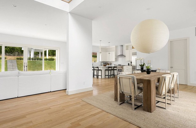 New Construction East Hampton Luxury; includes vehicle with beach parking pass!