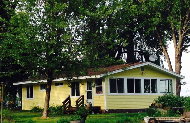 New Cottage on Beautiful East Rush Lake-Just One Hour from Twin Cities!