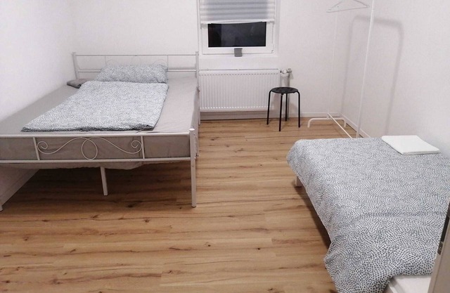 new design, separate bedrooms and washing machine