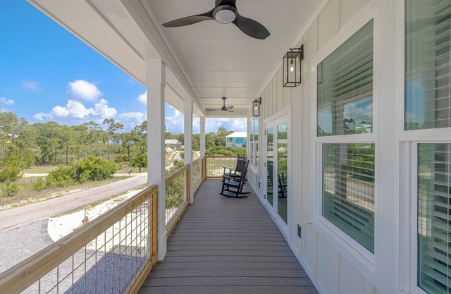 NEW Family Friendly Home All En Suite Bathrooms w/Pool Access