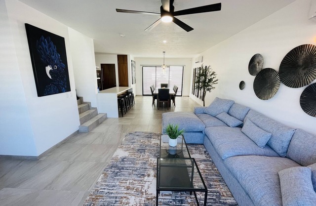 New Home just 15 minutes from Beach!