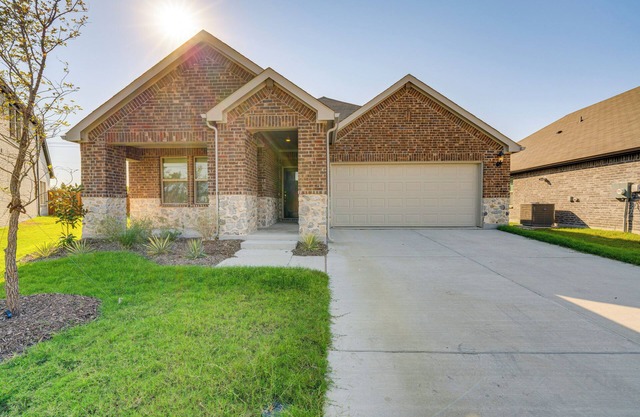 New Home w/Yard & Pool Access: 8 Mi to McKinney!