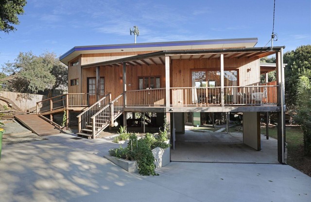New Home - Walking Distance to Everything