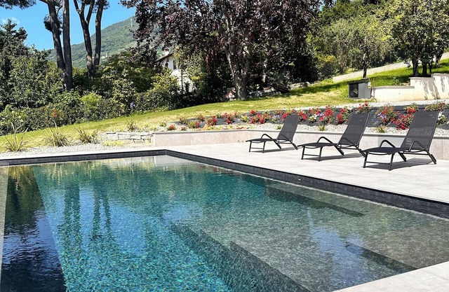 NEW Lakefront Holiday Apartment for Family Gravedona Lake Como