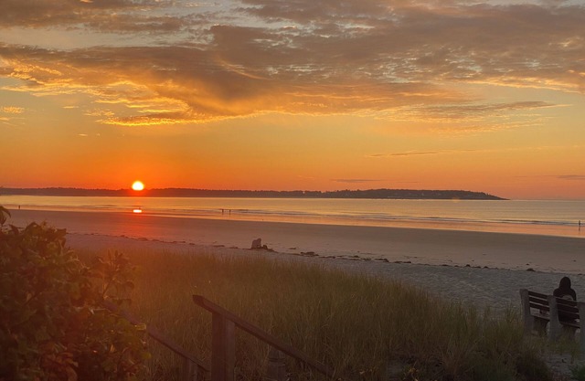 NEW listing.Charming BEACHFRONT with fantastic VIEWS! (C.2nd floor)