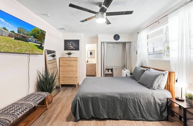 New Listing! Chic Queen Suite Near Beach & Dining