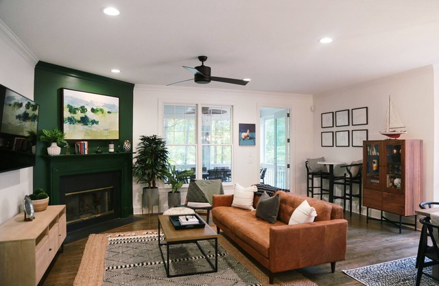 NEW LISTING! Luxury Cottage in Marina Cove - Just Renovated