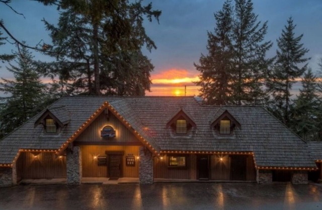 New listing! Stunning Samish Island Retreat; “The Cannery Cottage”