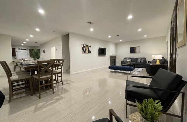 *New* Luxury Disney Vacation w/Game Room