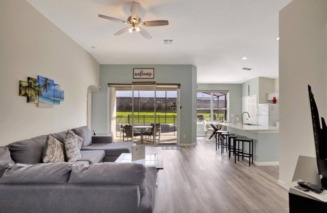 NEW! Luxury Windsor Palms Villa w/Pool Near Disney!