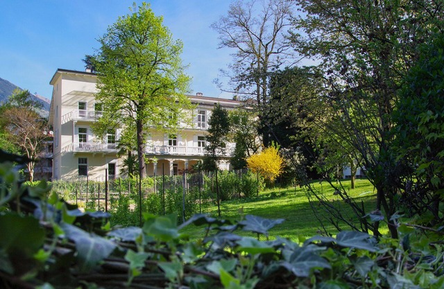 New, modern apartment, central and very quiet location in Meran/Obermais
