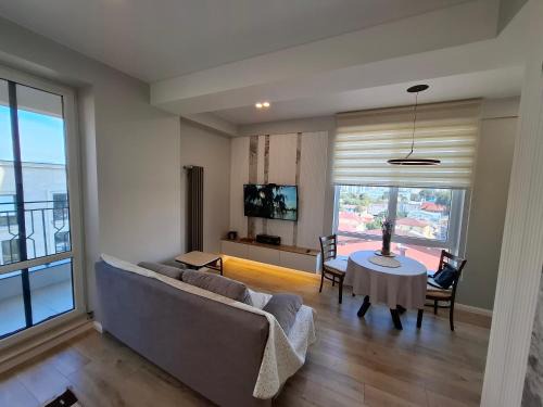 New Modern Apartment in Ultra Central Chisinau!