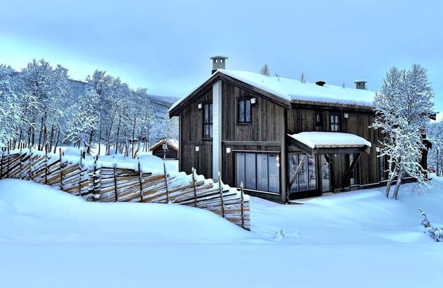 New modern cabin great location in Geilo.