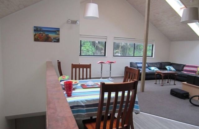 New Modern Muriwai Studio