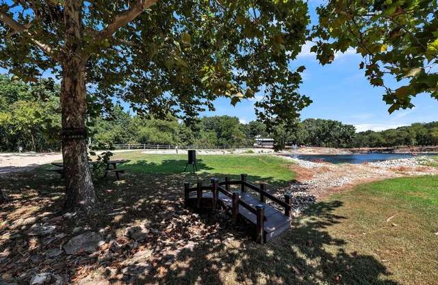 NEW! Nautical Nest (Suite 2) - Lodges at Fossil Creek