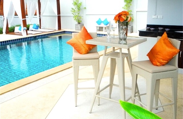 New near the beach Nai Harrn