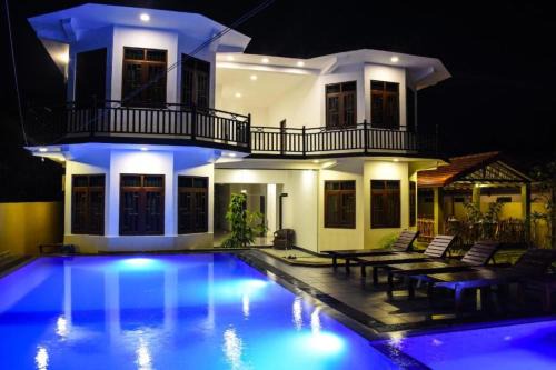 New Ocean Glory Hotel