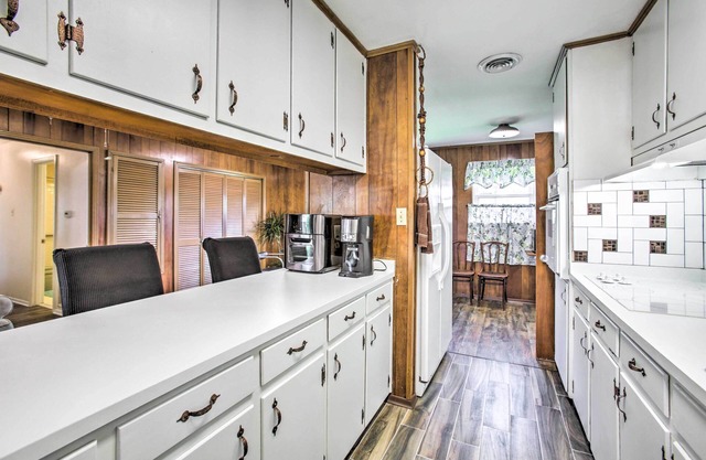 New Orleans Getaway ~ 7 Mi to French Quarter!
