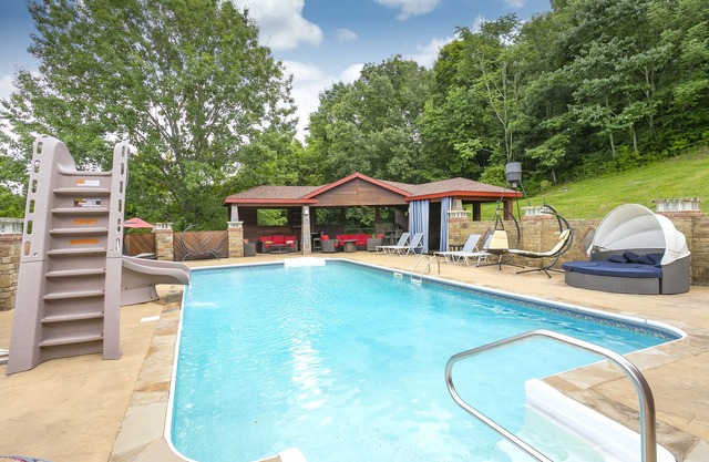 NEW! "Outdoor Oasis" You Will Not Need to Leave Home