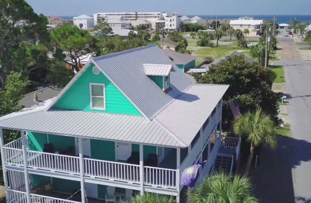 NEW Rental PCB Key West Style Beach House - Pool, Hot Tub, Easy walk to beach!