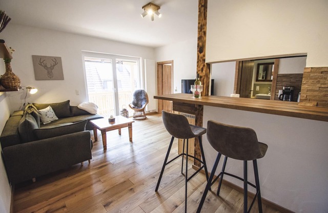 New, romantic Rotmilan holiday apartment with a view of the mountains
