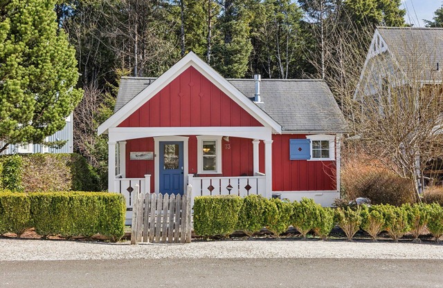 *NEW* Seabrook's Our Otter Home: Dog Friendly!