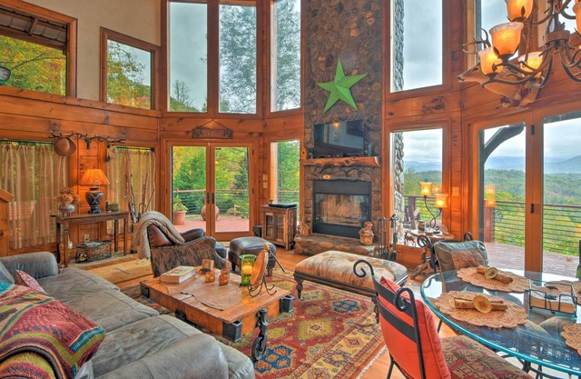 NEW! Secluded Nantahala Forest Refuge w/Mtn Views