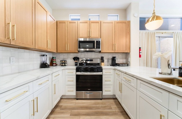 New! Spacious Vegas Oasis w Pool & Sauna