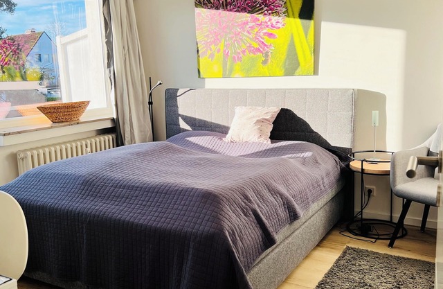New, stylish, quiet apartment - quickly at the airport & fair