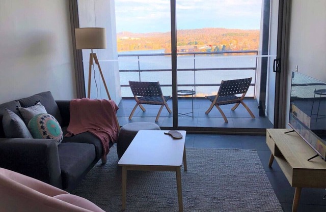 New to VRBO: Lake view city apartment with free parking!