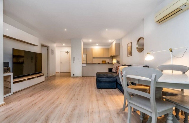 New to VRBO: Spacious APT in Convenient Kingston Location!