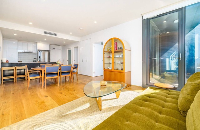 NEW TO VRBO: Sunny City Escape Steps from Lonsdale Street