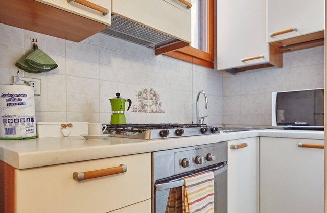 NEW! Tortona Design two-room apartment, Navigli, P. ta Genova