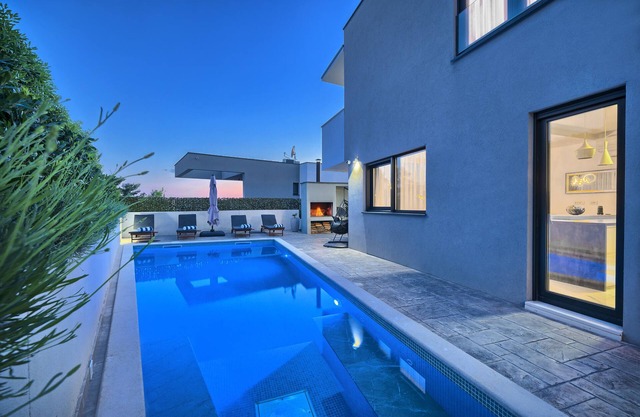 New! Villa Celestial near Split with heated pool!