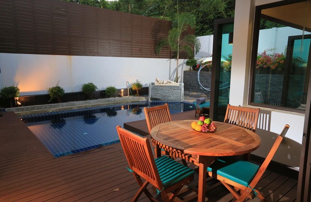 New Villa swimming pool near naiharn beach